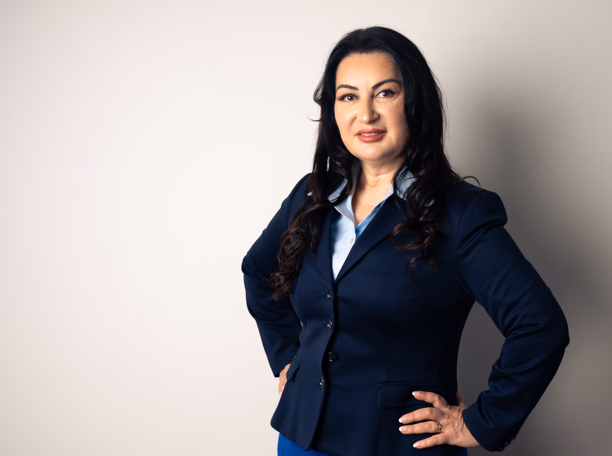 Aysel Disbudak - Business & Wealth Mentor